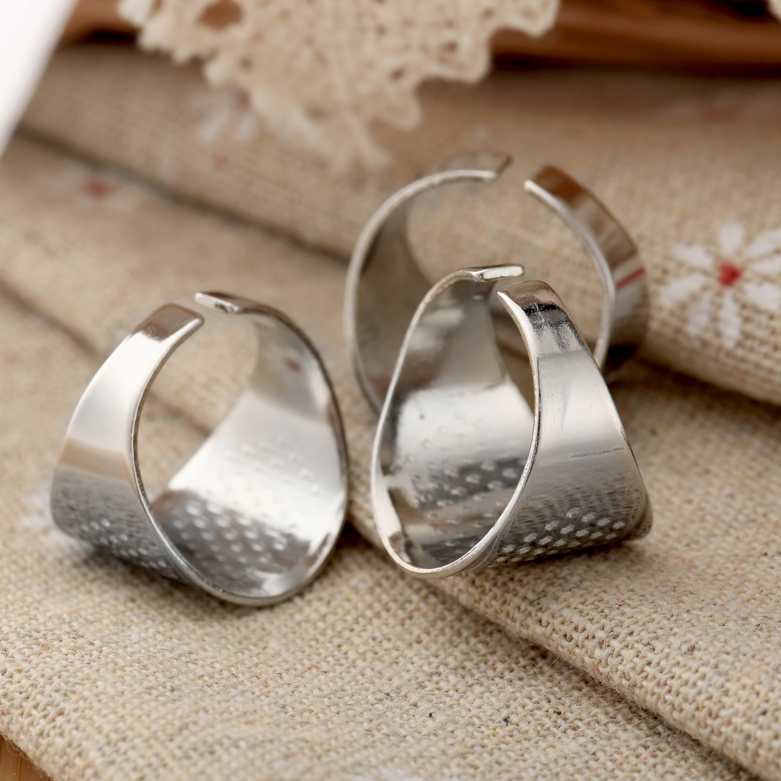 3Pcs/lot Sewing Thimbles Ring  - Mechanical Workshop Tools And Equipment 评论和价格