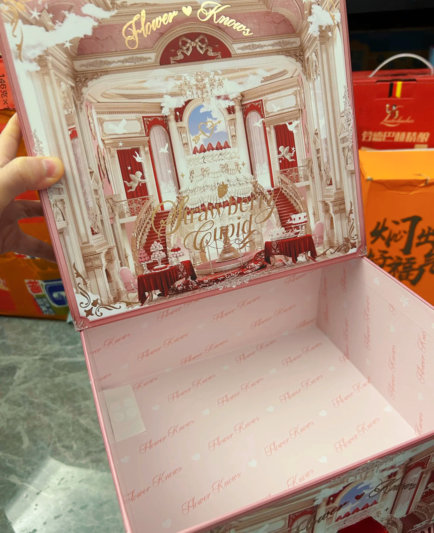 Flower Knows Strawberry Cupid  - Workshop Tools Cabinet 评论和价格